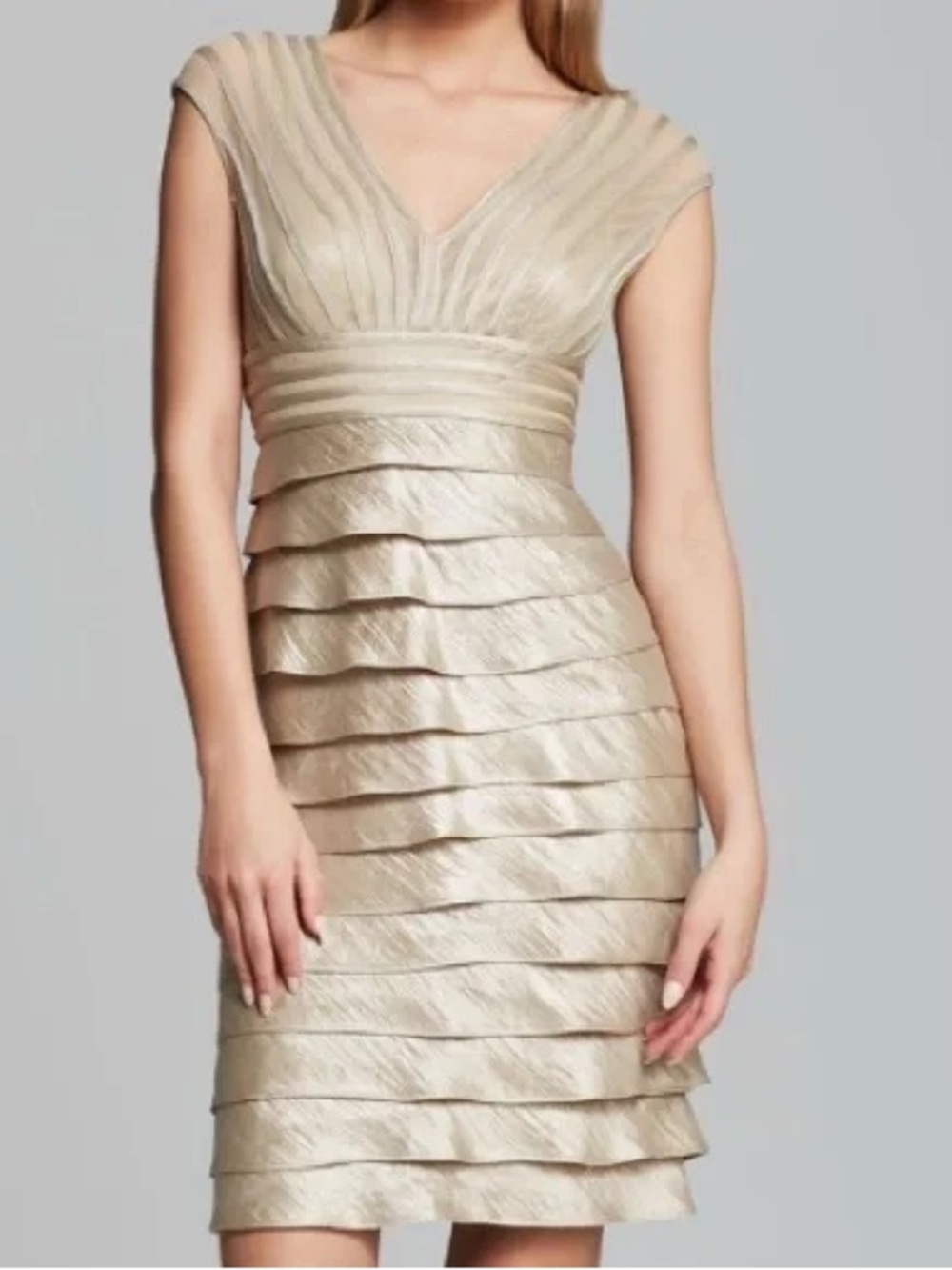 Adrianna Papell Metallic Cream V-Neck Tiered Midi Cocktail Dress